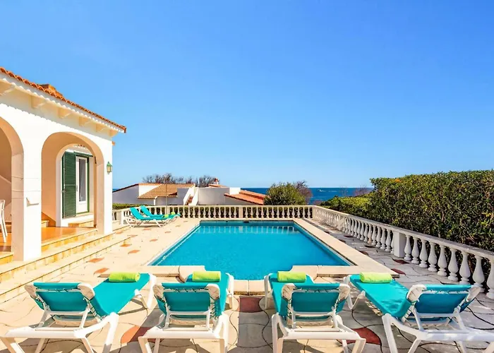 Caprice By ヴィラ *