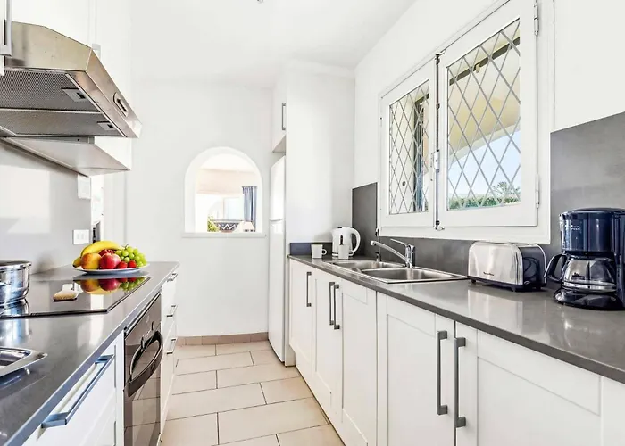 ヴィラ Caprice By サルガール